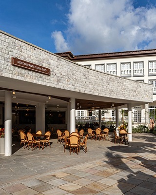 RESTAURANTE DA PISCINA - SOL GRAND PREMIUM