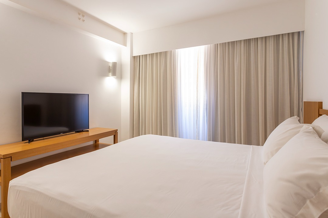 Hotel Giardino, Quarto Júnior